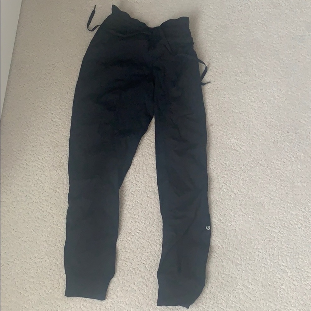 Lululemon dance studio jogger